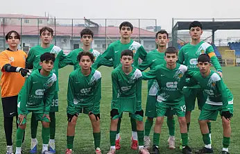 Yeşilyurtspor U14'ten Deplasmanda Gol Şov: İstiklalspor'u 5-2 Mağlup Etti