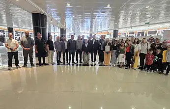 Yıldızlar Altında Türkiye Projesi Malatya ve Ankara'da Sanatseverlerle Buluştu