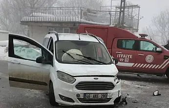 Yoğun Sis Kazaya Neden Oldu