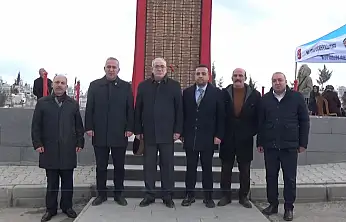 Zafer Partisi Heyeti Depremin Yıl Dönümünde Malatya'da