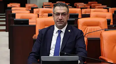 Elazığ'da Öğrenciler İçin Büyük Destek: Milletvekili Semih Işıkver'den Burs Fonu Hamlesi