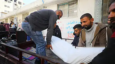 Gazze'de ateşkes yine delindi: 2 şehit