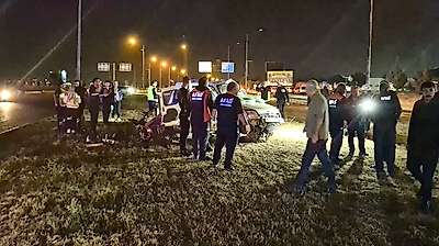 Malatya'da Havalimanı Servisi ile Hafif Ticari Araç Çarpıştı: 2 Ölü, 3 Yaralı