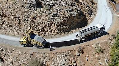 Malatya'nın Kırsalında 860 Kilometrelik Asfalt Seferberliği