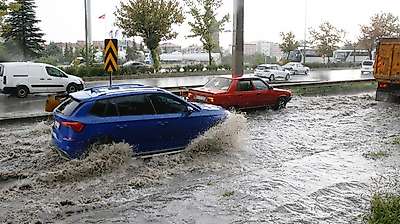 Meteoroloji Uyardı: 14 İle Sarı Kodlu Alarm! Kuvvetli Yağış Geliyor