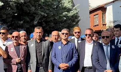 26 yaşında son yolculuğuna uğurlandı
