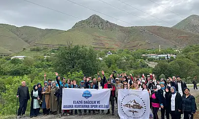 Akdağ'da Doğa Yürüyüşü Etkinliği Düzenlendi