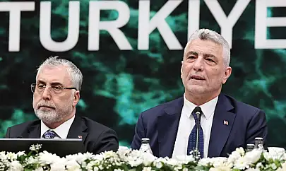 Bakan Bolat: 'Türkiye, üretimini ve ihracatını artırmaya devam ediyor'
