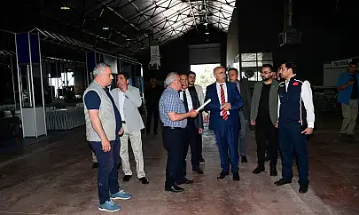 Başkan Er 7. Malatya Yapı Dekorasyon Fuar Alanında İncelemelerde bulundu