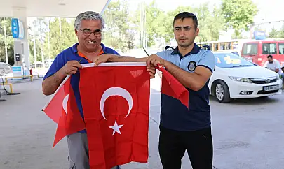 Battalgazi Belediyesi'nden Bayrak Seferberliği