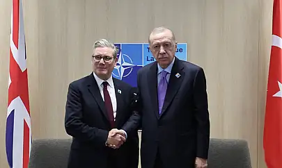Cumhurbaşkanı Erdoğan, İngiltere Başbakanı'yla görüştü