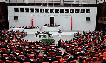 Diyanet'e yeni yetkiler tanıyan torba yasa TBMM'den geçti