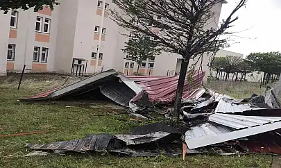 Ege'de kuvvetli fırtına uyarısı