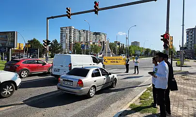 Elazığlı gençlerden 'Bağımlılığa Dur' etkinliği