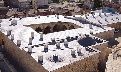 Hoşgörü kültürünün yaşandığı bir Anadolu ilçesi : Hekimhan