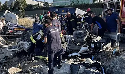 Kocaeli'nde zincirleme kazada 5 kişi hayatını kaybetti