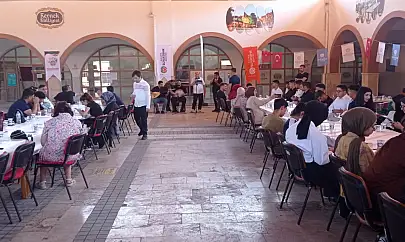 Malatya Büyükşehir Belediyesinden YKS Öncesi Öğrencilere Moral Desteği