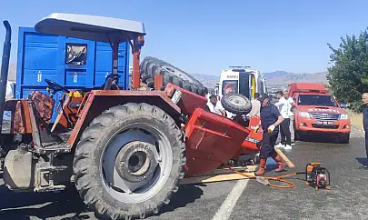 Malatya'da kamyon ile traktör çarpıştı: 1 ölü
