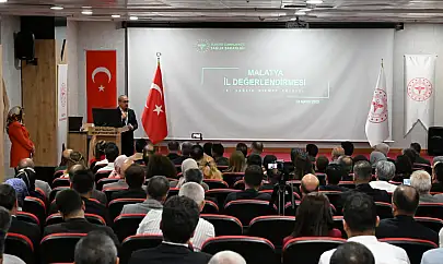 Malatya'da Sağlık Hizmetleri Genel Değerlendirme Toplantısı Gerçekleştirildi