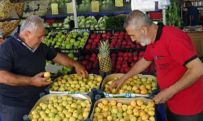 Malatya'nın kayısısı kırmızı etle yarışıyor