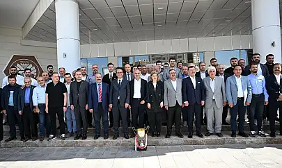 Malatya Yeşilyurtspor'da Kulüp Başkanı Adnan Çoban Güven Tazeledi
