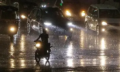 Meteorolojiden yağış ve toz taşınımı uyarısı