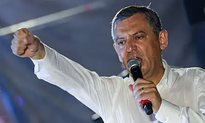 Özel'den, Erdoğan'a sert çıkış: 'Türkiye'ye ümmetçilik ve mezhepçilik üzerinden hesap yaptırmayız'