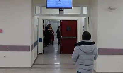 Prof. Dr. Şener: Cilt kanserinde erken tanı hayati önem taşıyor