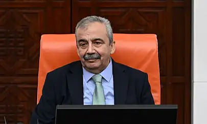 TBMM Başkanvekili Sırrı Süreyya Önder hayatını kaybetti