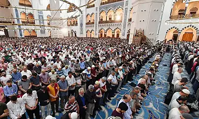 Teşrik tekbirlerini unutmayalım