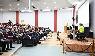 Vali Seddar Yavuz Betoncular ve Hafriyatçılarla İstişare Toplantısı Gerçekleştirildi
