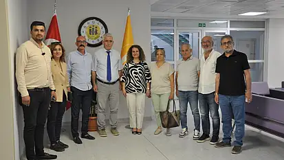 8 Blok Gidince, Fakülte Parçalandı