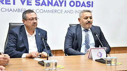 AK Parti Malatya İl Başkanı Ali Bakan, Malatya Ticaret ve Sanayi Odası'nı ziyaret etti.