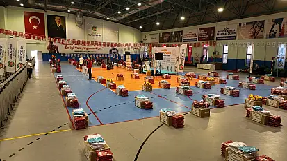 Amatör Spor Kulüplerine 10 Milyon TL Değerinde Spor Malzemesi Desteği