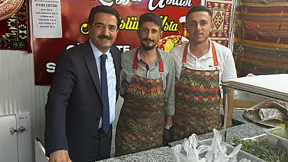 Başkan Taşkın, Akpınar'da Esnaflarla Buluştu: 'Sadece Dinlemeye Değil, Çözmeye Geldik'