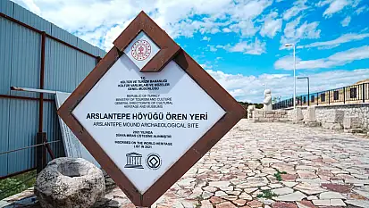 Battalgazi Belediyesi Arslantepe Höyüğü'nde yeni sezon öncesi hummalı bir çalışma yürüttü.