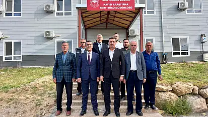 Bülent Tüfenkci'den Kayısı Araştırma Enstitüsü'ne Ziyaret