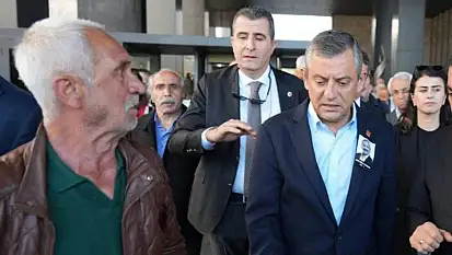 CHP Lideri Özgür Özel'e yumruklu saldırı