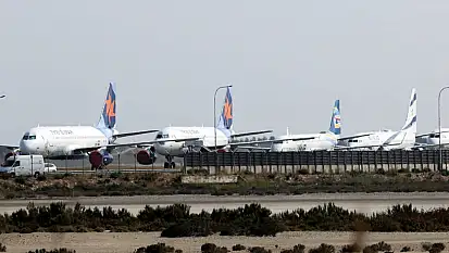 İran hava sahasını yeniden kapattı