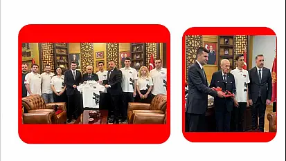 KAAN Teknoloji Kulübü'nün geliştirdiği İHA prototipi, MHP lideri Bahçeli'ye takdim edildi