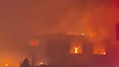 Malatya'da yangın: Ev, odunluk ve besi çiftliği zarar gördü