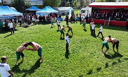 Malatya'da Er Meydanı Şenlendi: Başpehlivan Anıl Berkay Kılıçsallayan