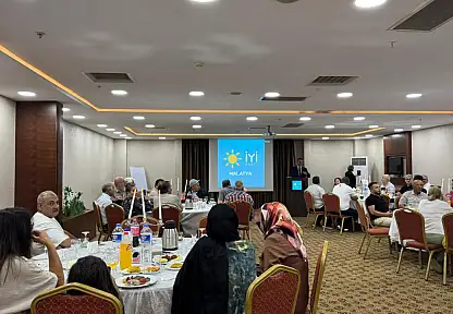 İYİ Parti Malatya'da Bayrak Değişimi: Serdar Yıldız Görevi Emircan Eren'e Devretti