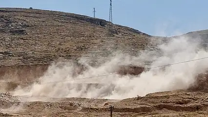 Deprem Bölgesinde Dinamit Endişesi: TOKİ Çalışmaları Tepki Çekiyor
