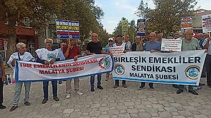 Emekliler Malatya'da Seyyanen Zam İçin Sokağa Çıktı