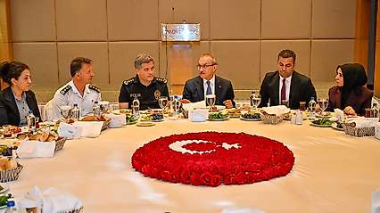 Malatya'da Gaziler Günü Buluşması: 750 Şehit ve Gazi Yakını Aynı Sofrada