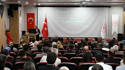 Malatya'da Sağlık Hizmetleri Genel Değerlendirme Toplantısı Gerçekleştirildi