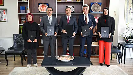 Otizmli Bireyler ve Ailelerine Yönelik Kapsayıcı Üniversite Protokolü