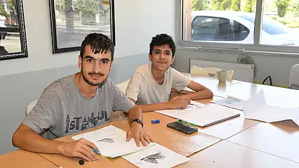 Renklerin Gücüyle Özgüven Kazanıyorlar
