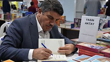 Yasin Aktay Malatya'da Konuştu: 'İslam Birliği Fikrine Adım Adım Yaklaşıyoruz'